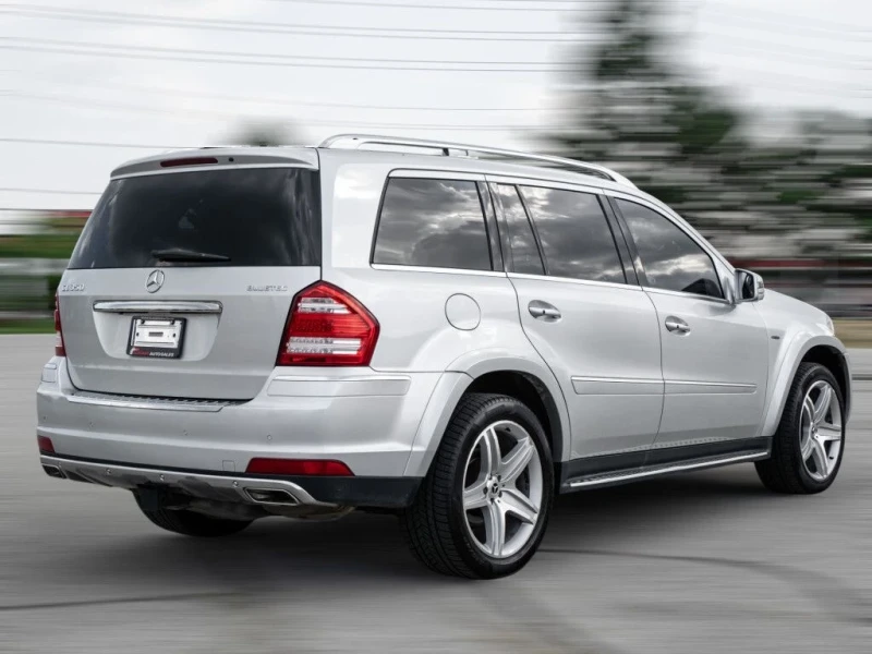 Mercedes-Benz GL 350 AMG-Подгрев-Обдухване-Масаж-Монитори-Топ-Топ!!!, снимка 6 - Автомобили и джипове - 52317582