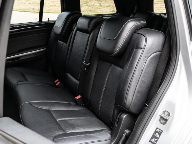 Mercedes-Benz GL 350 AMG-Подгрев-Обдухване-Масаж-Монитори-Топ-Топ!!!, снимка 13 - Автомобили и джипове - 52317582