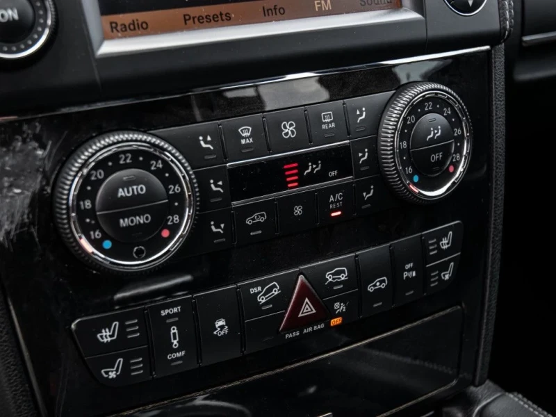 Mercedes-Benz GL 350 AMG-Подгрев-Обдухване-Масаж-Монитори-Топ-Топ!!!, снимка 17 - Автомобили и джипове - 52317582