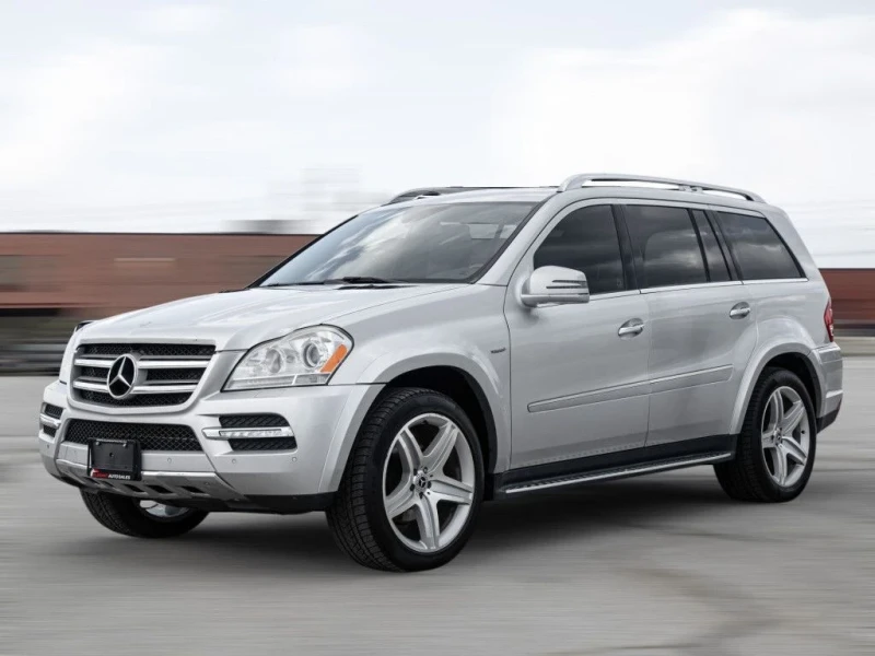 Mercedes-Benz GL 350 AMG-Подгрев-Обдухване-Масаж-Монитори-Топ-Топ!!!, снимка 3 - Автомобили и джипове - 52317582