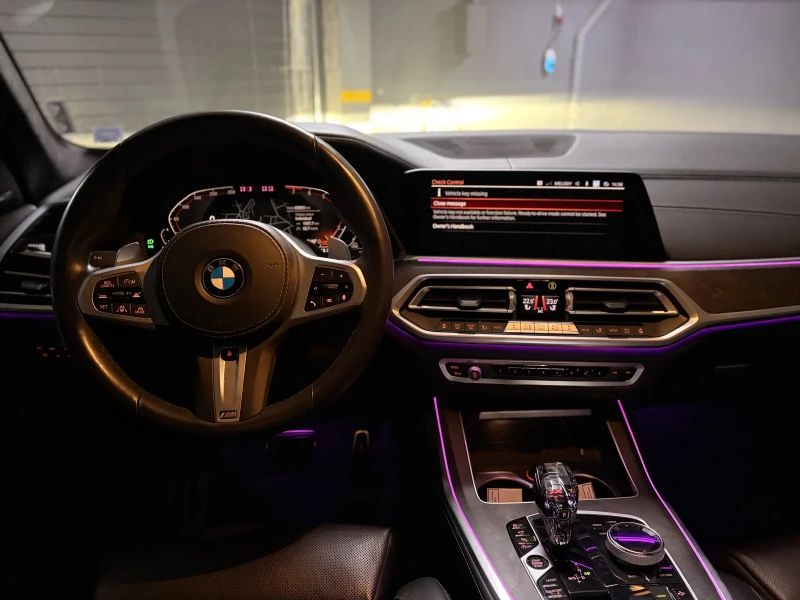 BMW X7 xDrive 4.0i-Mpaket, снимка 9 - Автомобили и джипове - 52172331