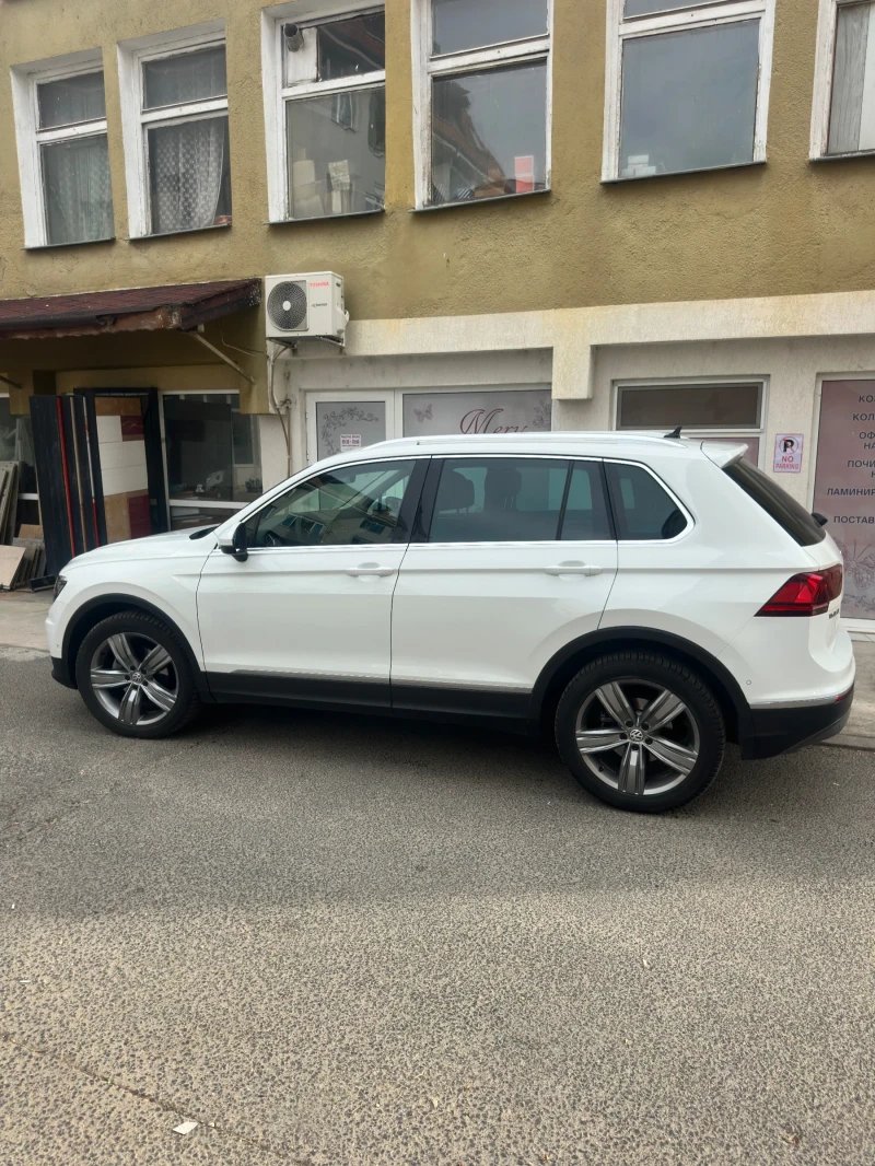 VW Tiguan Highline 4motion 97хил КМ , снимка 2 - Автомобили и джипове - 52465553