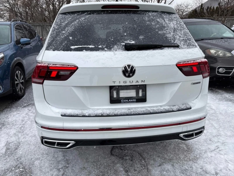 VW Tiguan Highline R Line  CARFAX, снимка 4 - Автомобили и джипове - 53083913