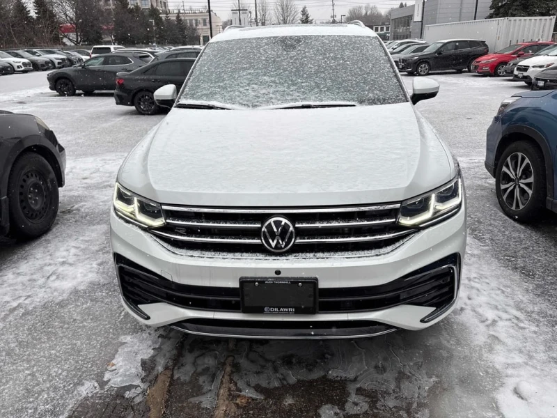 VW Tiguan Highline R Line  CARFAX, снимка 6 - Автомобили и джипове - 53083913