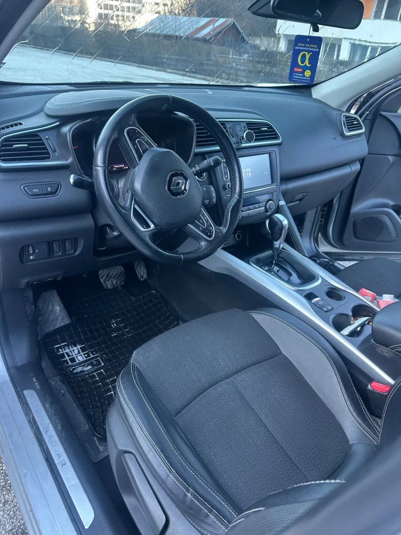 Renault Kadjar, снимка 8 - Автомобили и джипове - 53164894