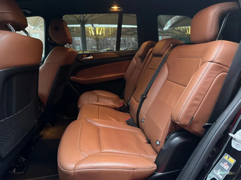 Mercedes-Benz GLS 350, снимка 10 - Автомобили и джипове - 53416186