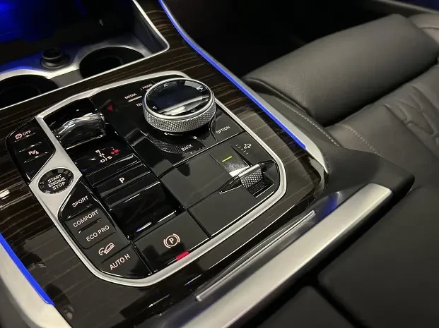 BMW X5 40d xDrive = M-Sport Pro = Гаранция, снимка 10 - Автомобили и джипове - 53296506