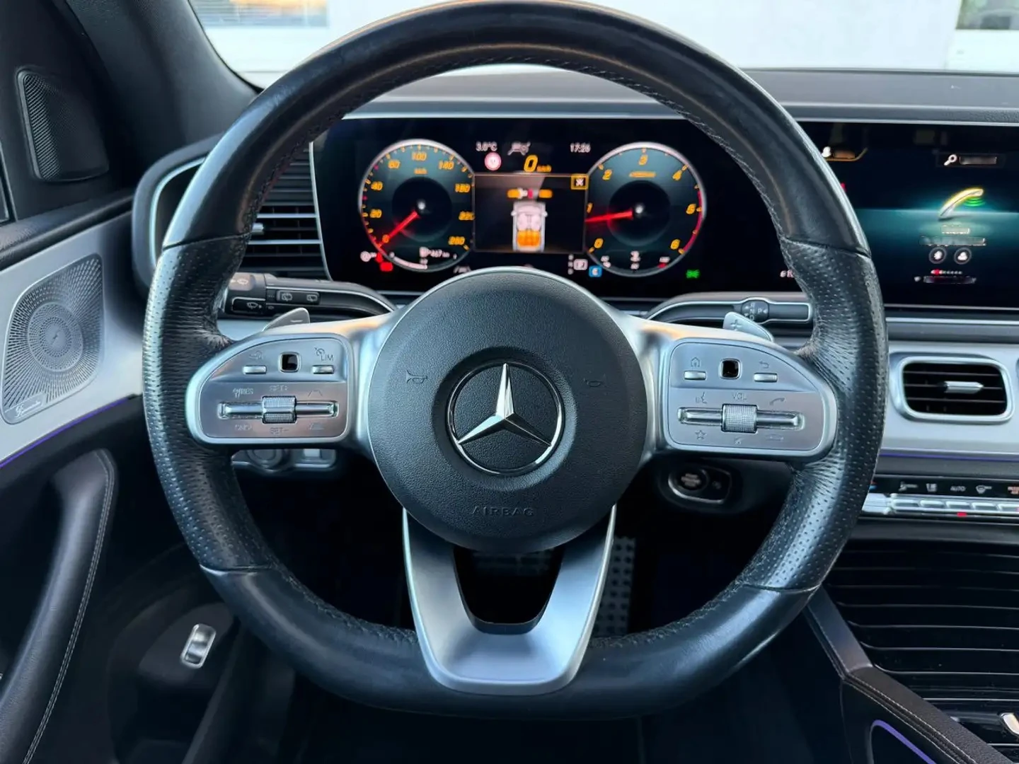 Mercedes-Benz GLE 350d 4Matic AMG Line - изображение 10