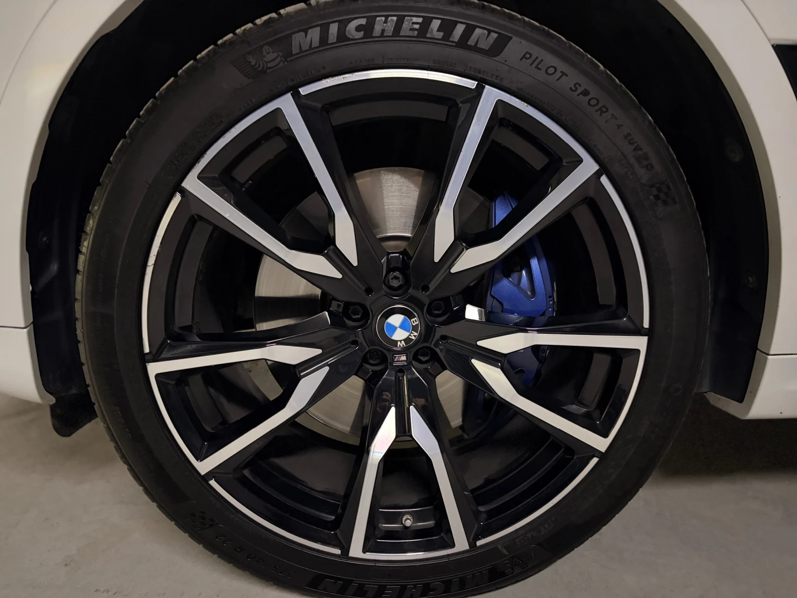 BMW X7 xDrive 4.0i-Mpaket - изображение 7