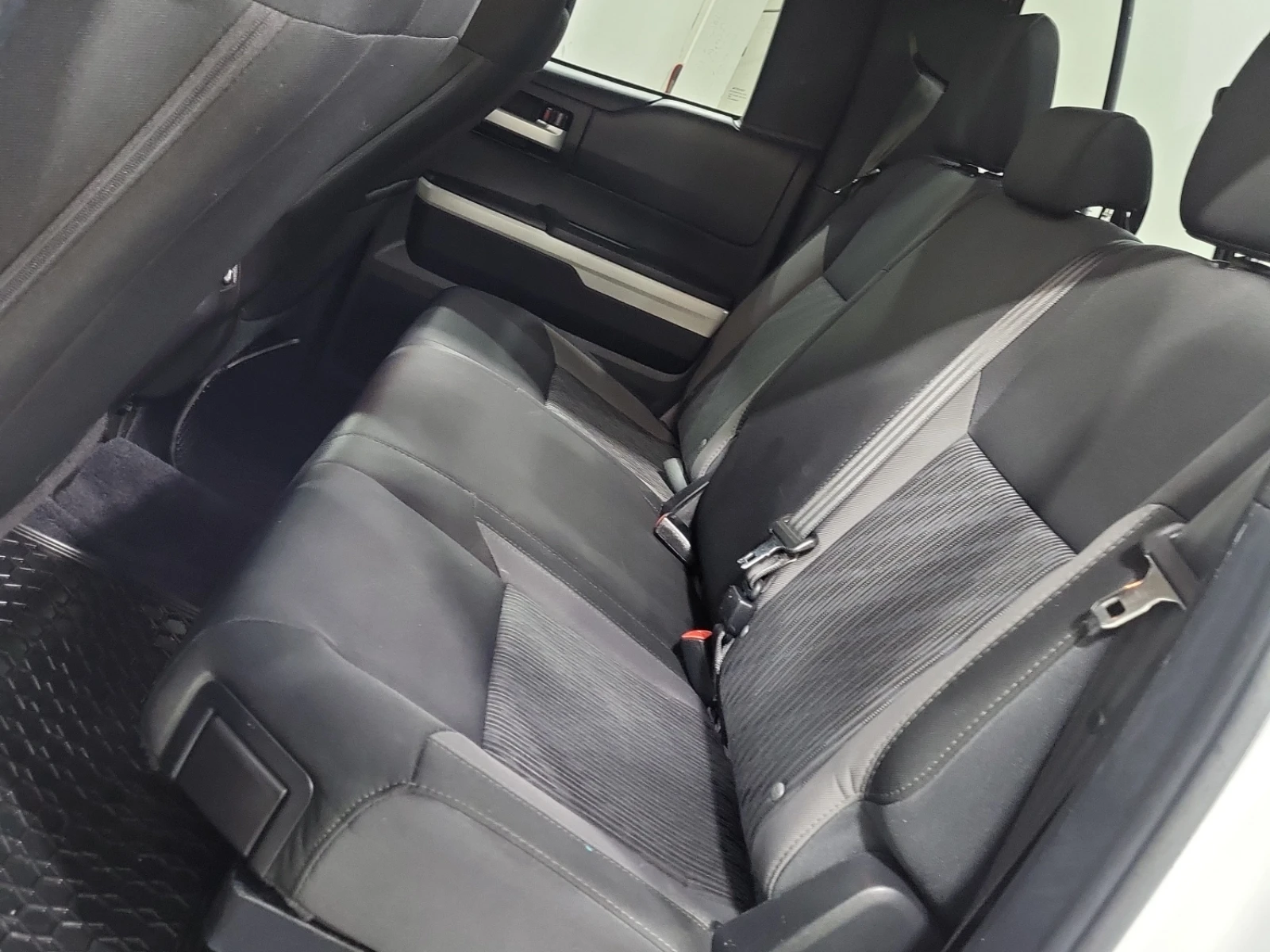 Toyota Tundra * CARFAX *    | Mobile.bg   9