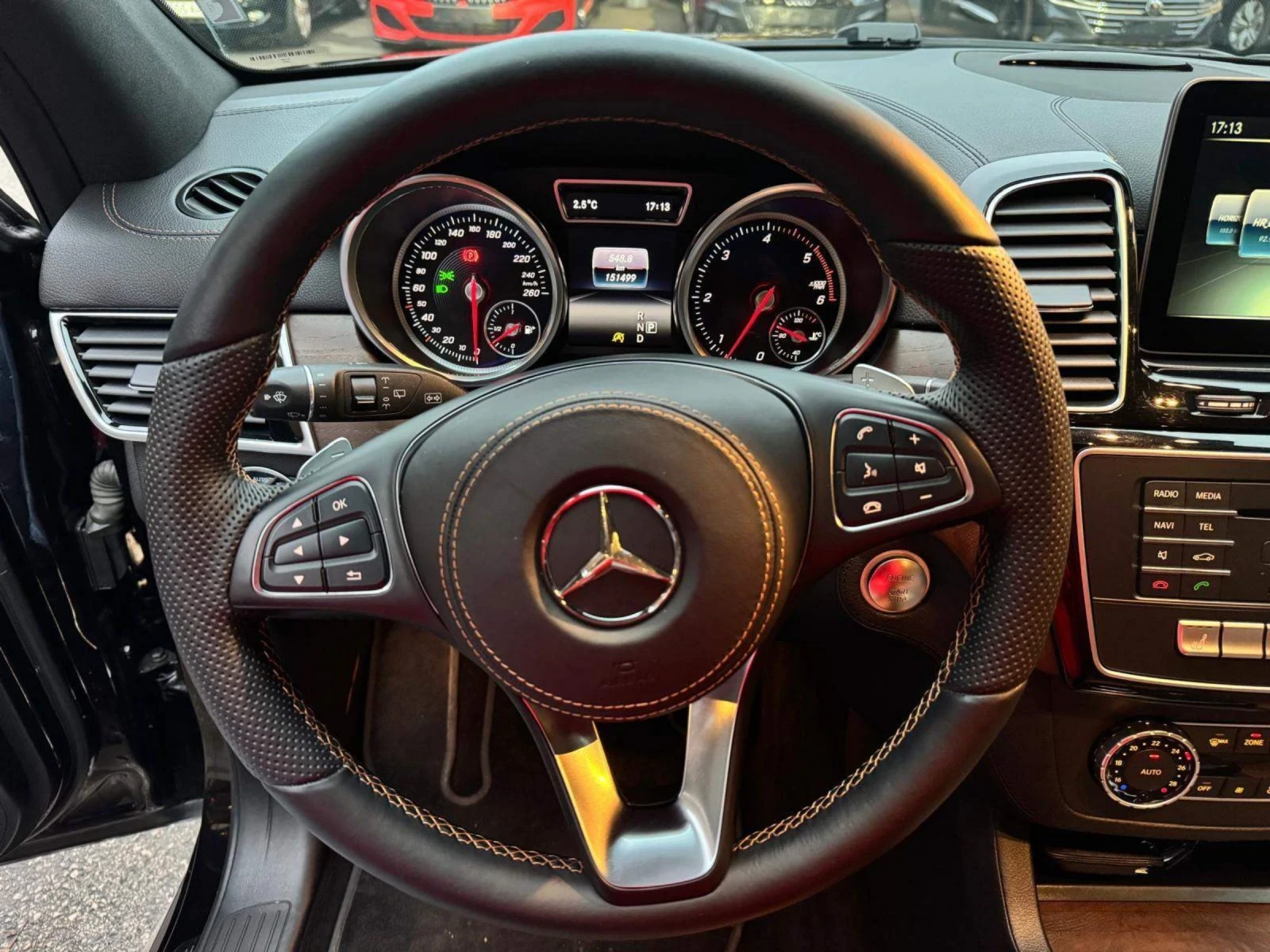 Mercedes-Benz GLS 350  - изображение 6