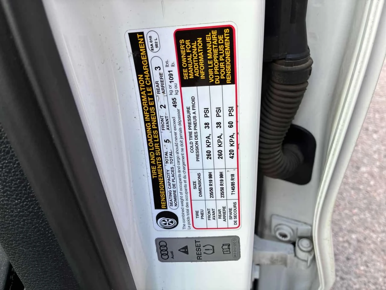 Audi Q3 PROGRESSIV/CARFAX/ПАНОРАМА/ПОДГРЕВИ/ГУМИ+ ДЖАНТИ , снимка 13 - Автомобили и джипове - 53831492