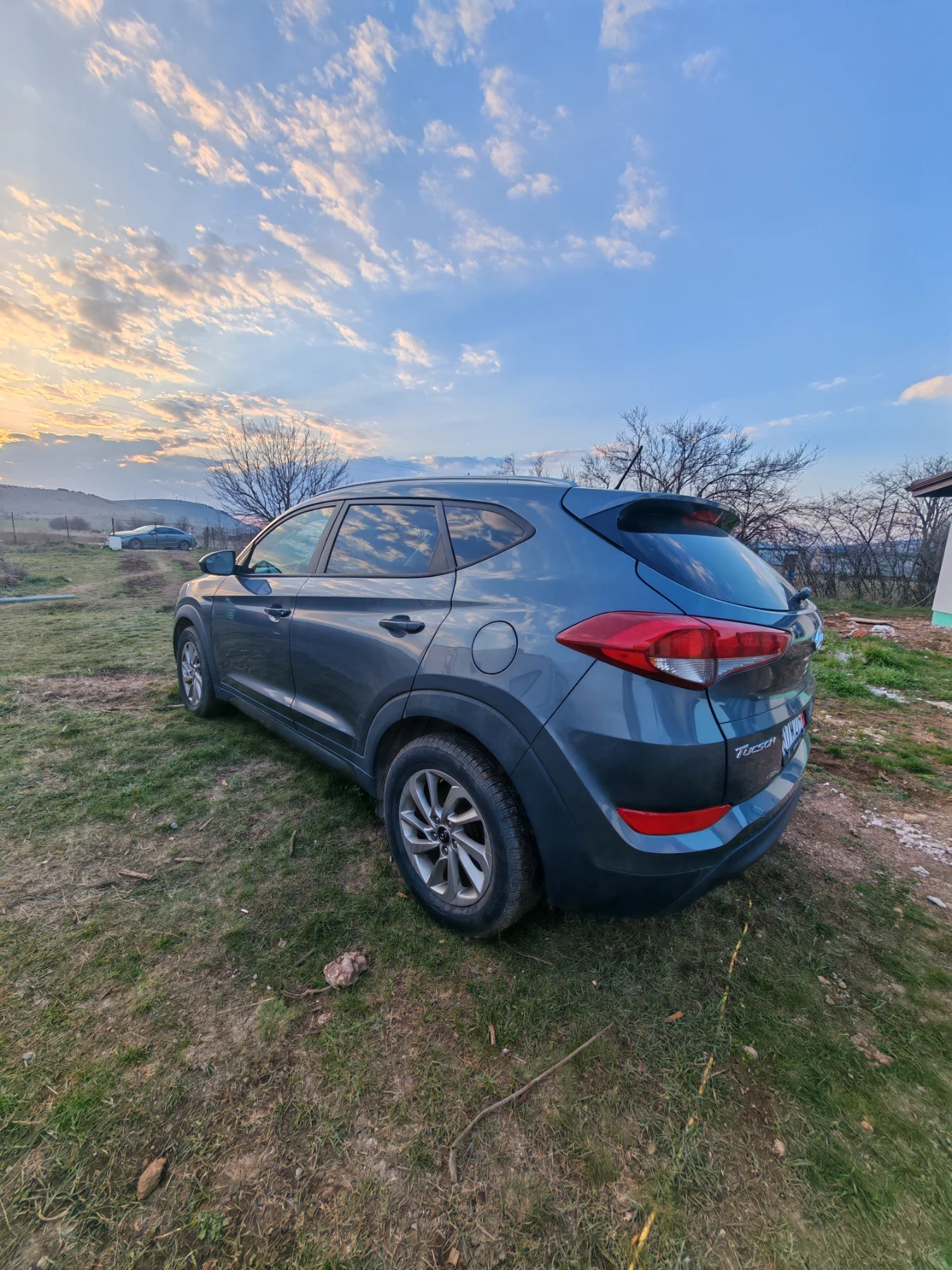 Hyundai Tucson 2.0 GDI 4x4 Автомат, снимка 7 - Автомобили и джипове - 53863690