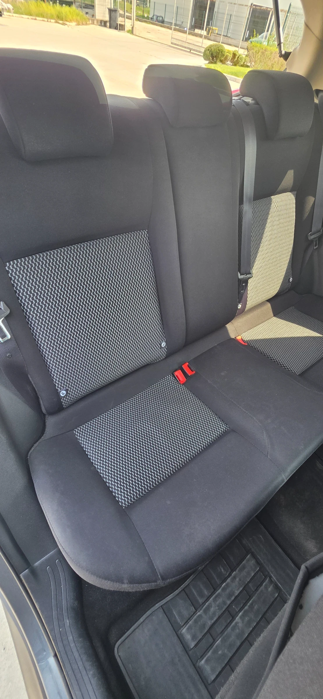 Nissan Juke Connect, снимка 5 - Автомобили и джипове - 54182349