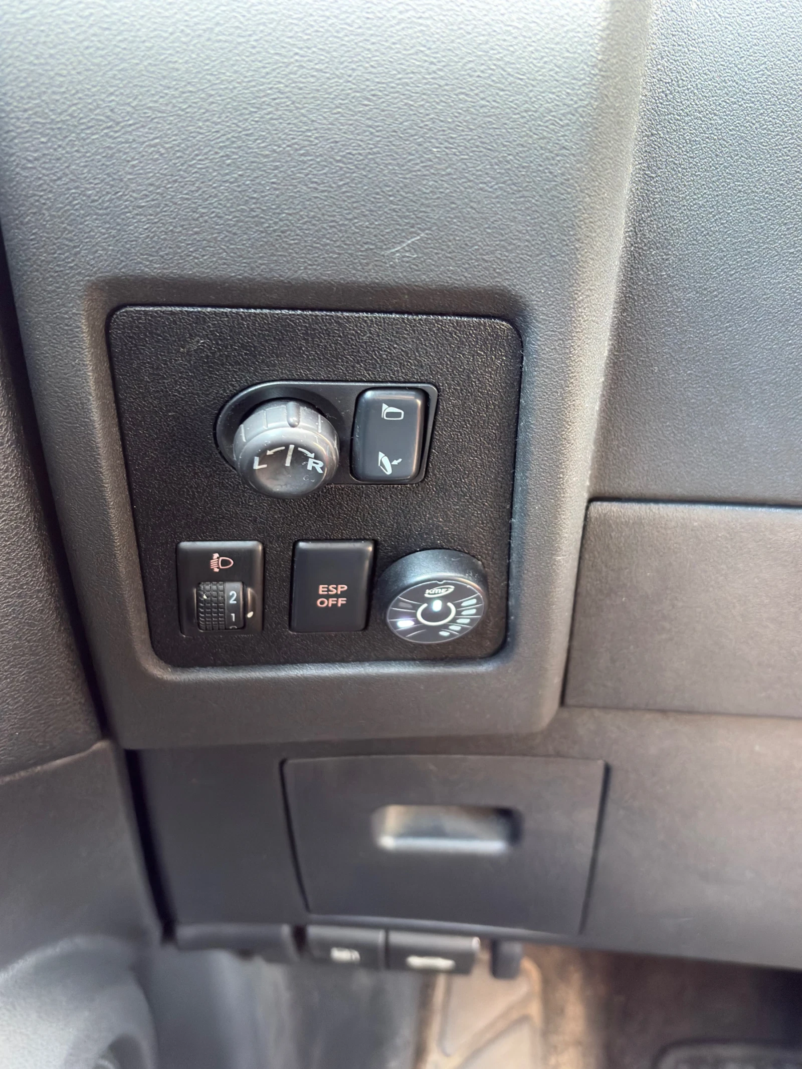 Nissan Qashqai 2000i, снимка 6 - Автомобили и джипове - 54652542