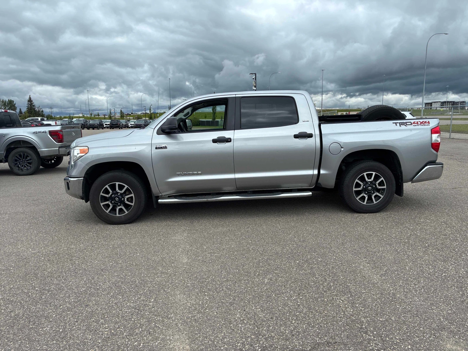 Toyota Tundra 5.7L 8cyl 4WD | Mobile.bg � ����������� 2