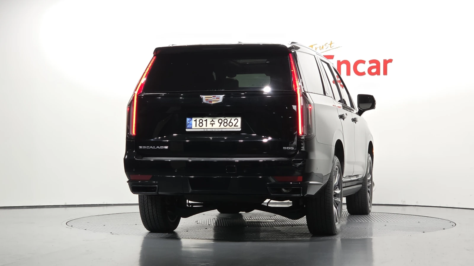 Cadillac Escalade 6.2* ЕЛ. БАГАЖНИК* SOFT CLOSE* HUD* 360* КРАЙНА ЦЕ, снимка 4 - Автомобили и джипове - 55593990