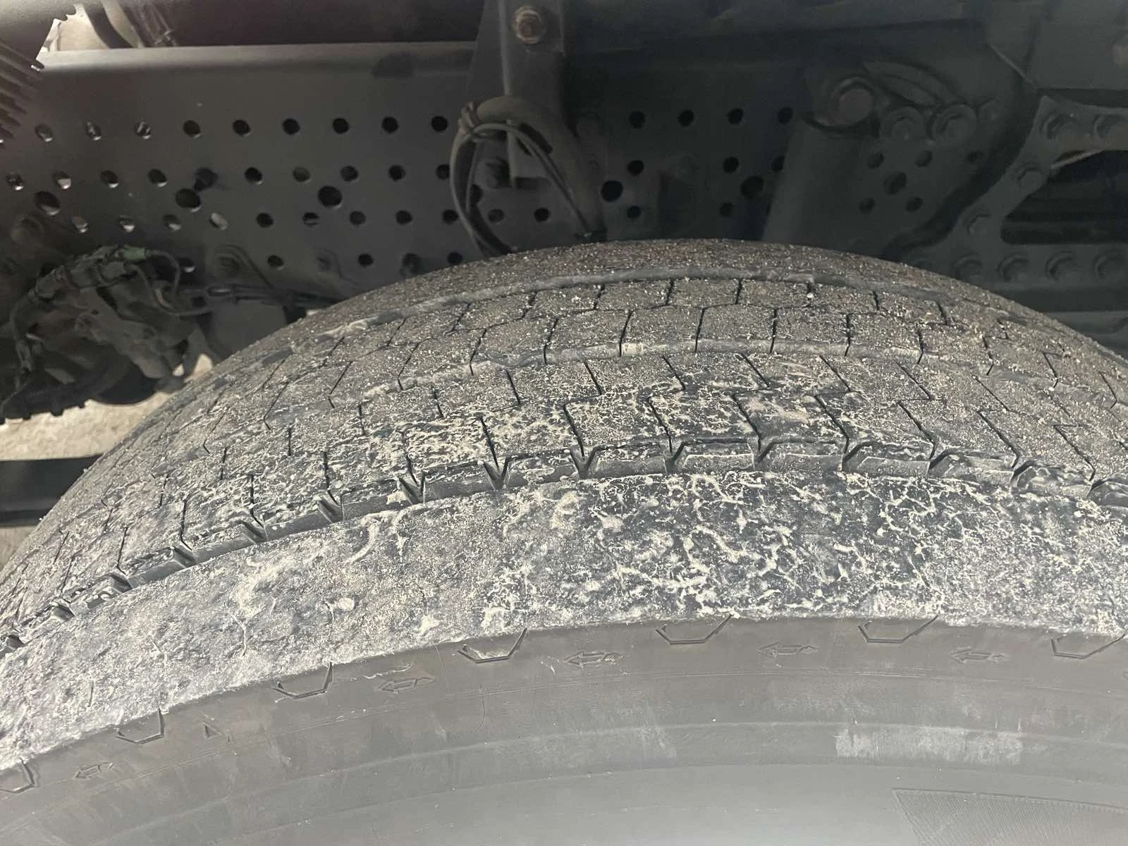 Mercedes-Benz Actros  - изображение 8