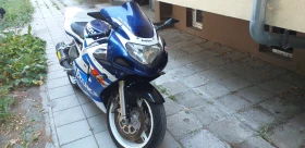 Suzuki Gsxr K2, снимка 1