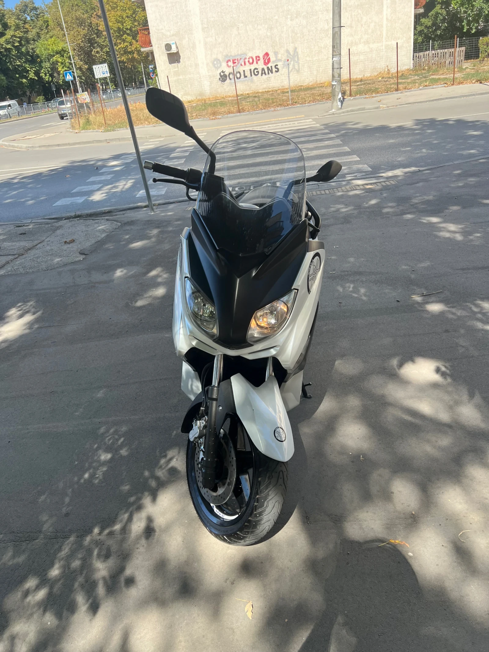 Yamaha X-max