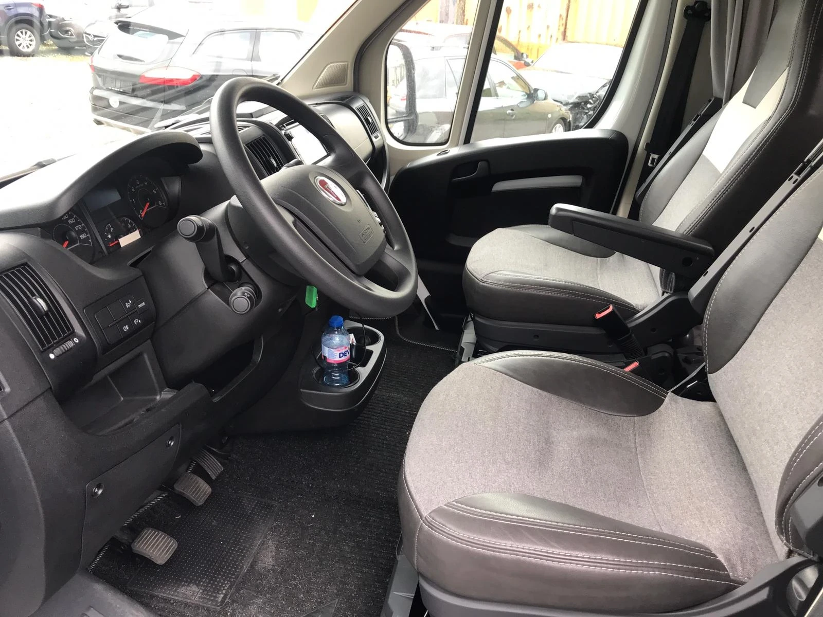 Кемпер SUNLIGHT FIAT ПРОМОЦИЯ  от Швейцария като нов, снимка 17 - Каравани и кемпери - 56289035