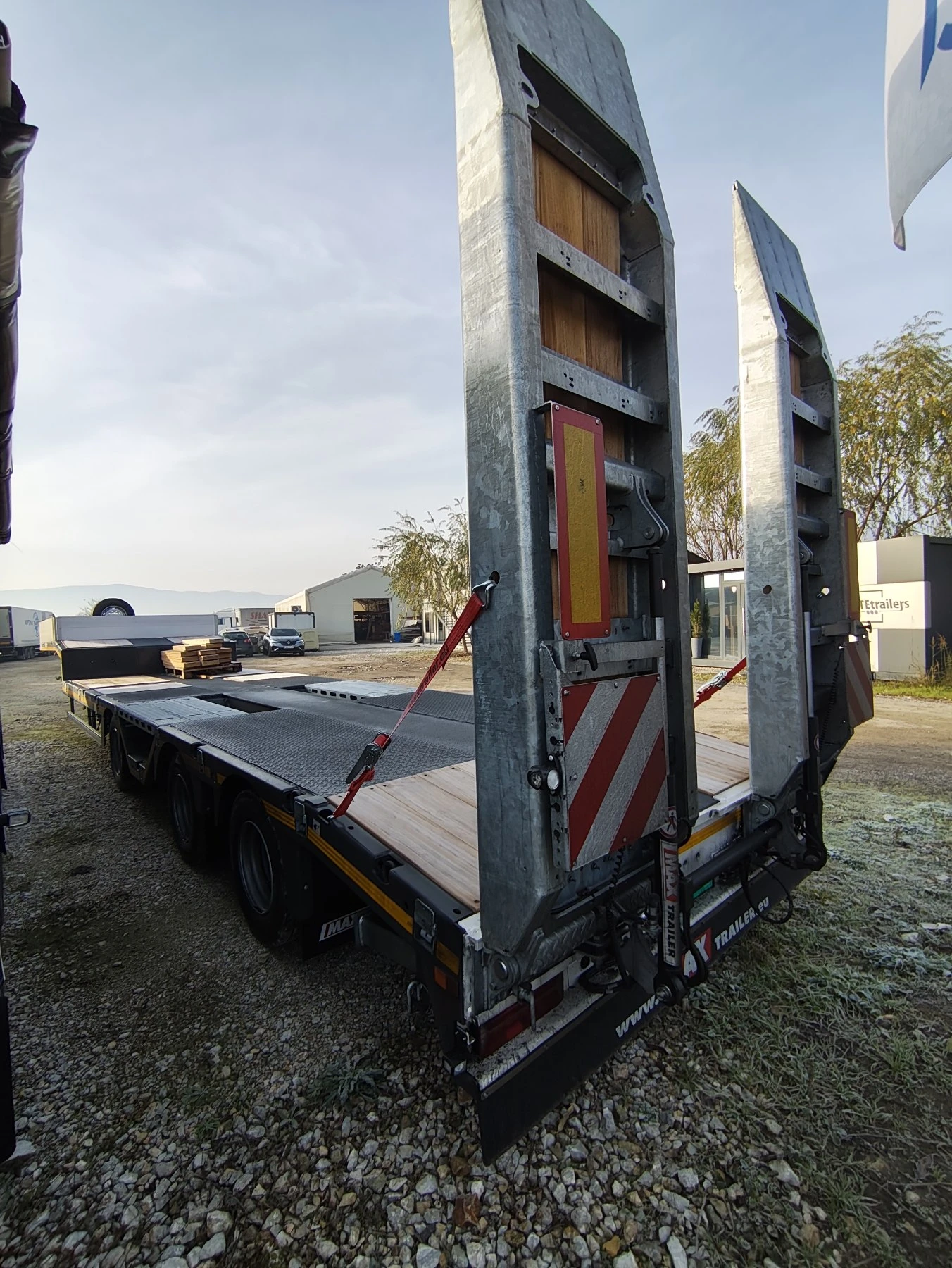 ����������� MAX Trailer MAX100-N-3A-9.30-RM-U | Mobile.bg � ����������� 8