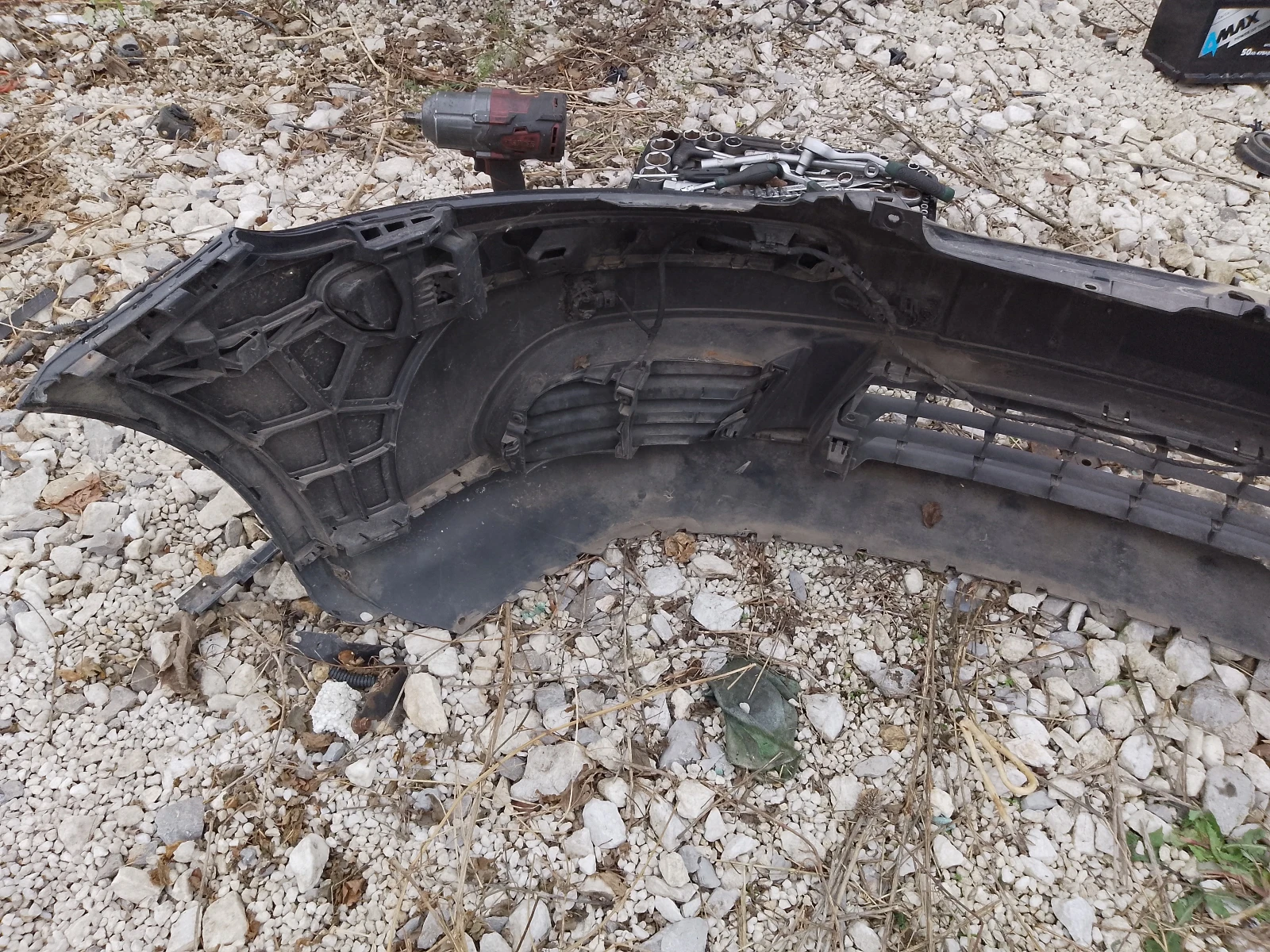 50807217     5  11-55D-300687 | Mobile.bg   4