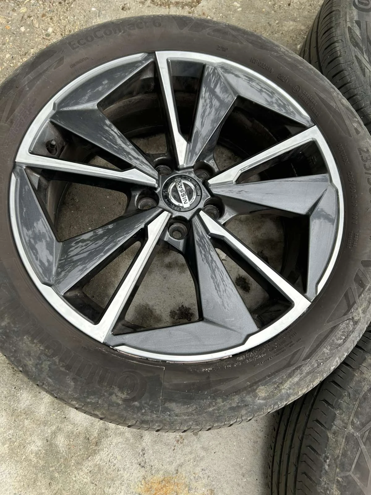 Гуми с джанти Continental 235/50R19, снимка 3 - Гуми и джанти - 56257913
