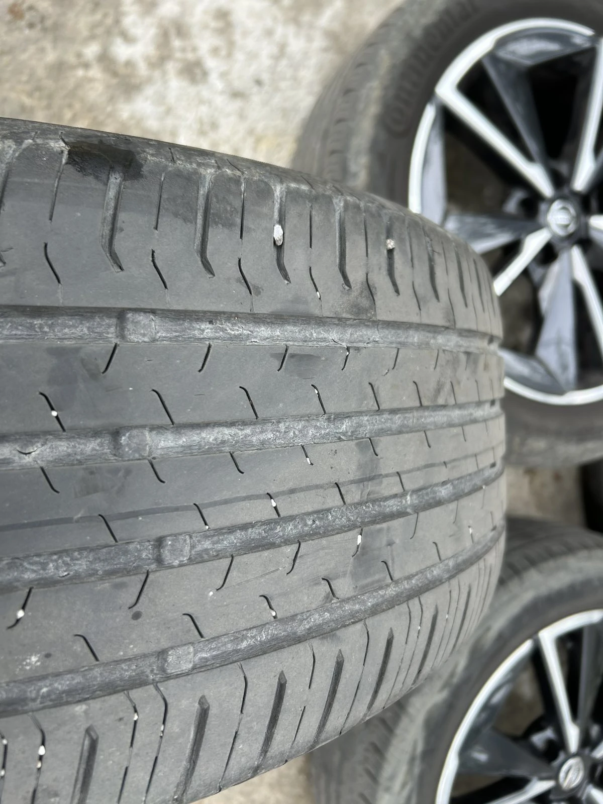 Гуми с джанти Continental 235/50R19, снимка 11 - Гуми и джанти - 56257913