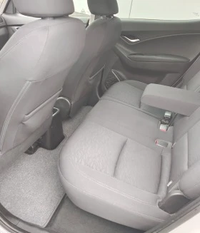 Hyundai Ix20 1.6i 16V Swiss Aut., снимка 14