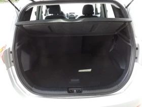 Hyundai Ix20 1.6i 16V Swiss Aut., снимка 4