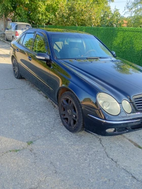 Mercedes-Benz E 240, снимка 4