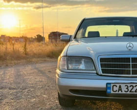 Mercedes-Benz C 180, снимка 17