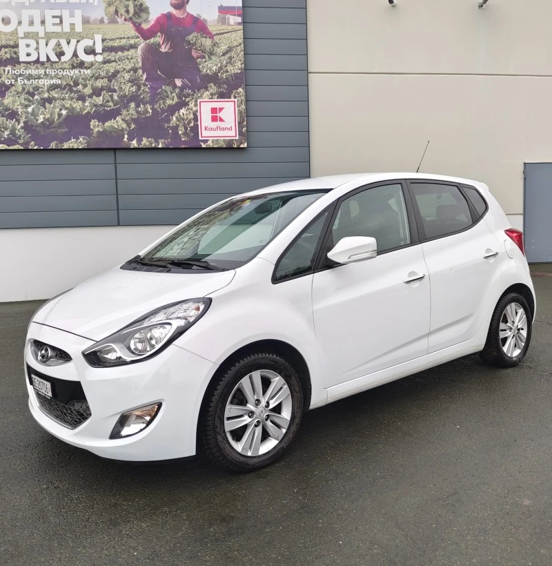 Hyundai Ix20 1.6i 16V Swiss Aut., снимка 5 - Автомобили и джипове - 42932371