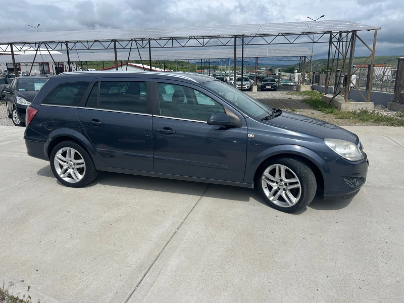 Opel Astra 1.7, снимка 8 - Автомобили и джипове - 46354369