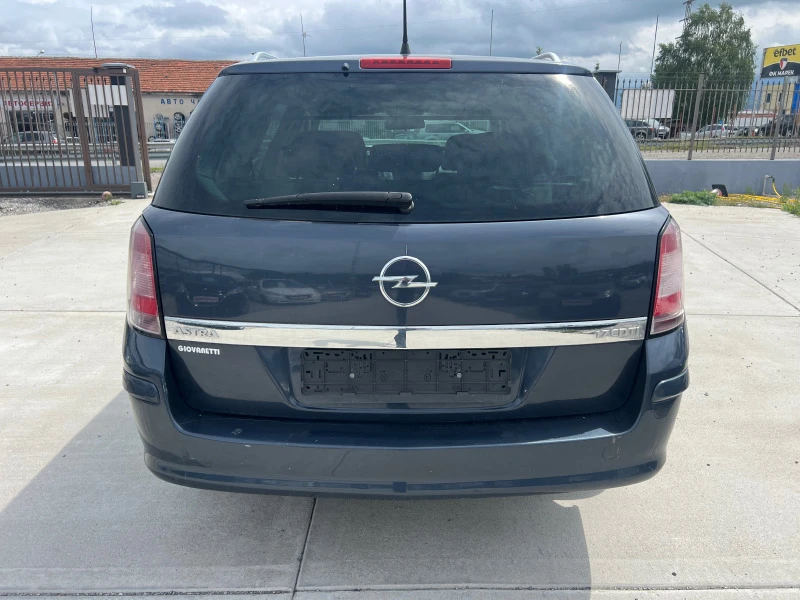 Opel Astra 1.7, снимка 5 - Автомобили и джипове - 46354369