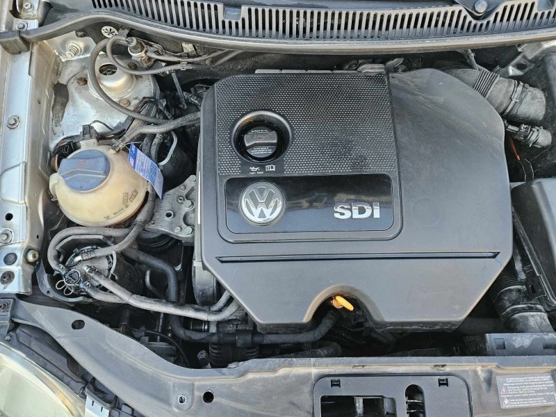 VW Polo КЛИМАТИК, снимка 3 - Автомобили и джипове - 45949569