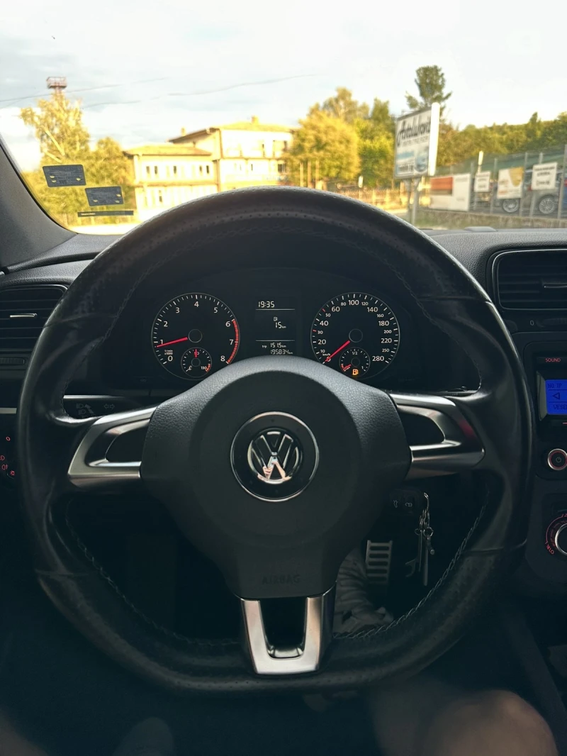 VW Scirocco 1.4 TSI Германия, снимка 8 - Автомобили и джипове - 46927953