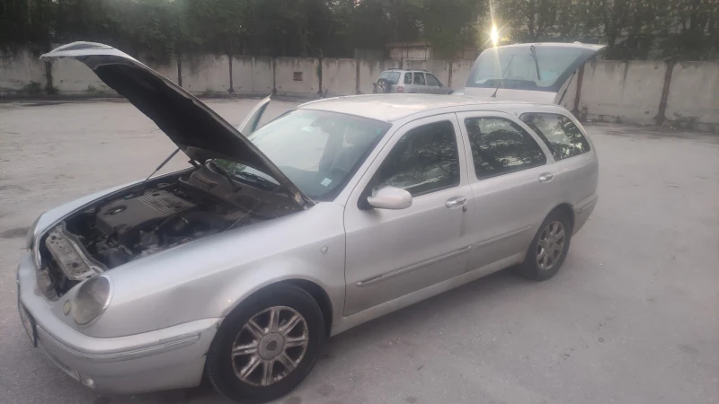 Lancia Lybra, снимка 3 - Автомобили и джипове - 47220889