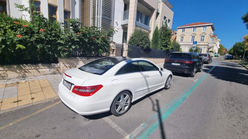 Mercedes-Benz E 220 220CDI-Coupе-AMG, снимка 5 - Автомобили и джипове - 47375768