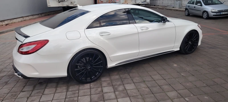 Mercedes-Benz CLS 400, снимка 7 - Автомобили и джипове - 48757856