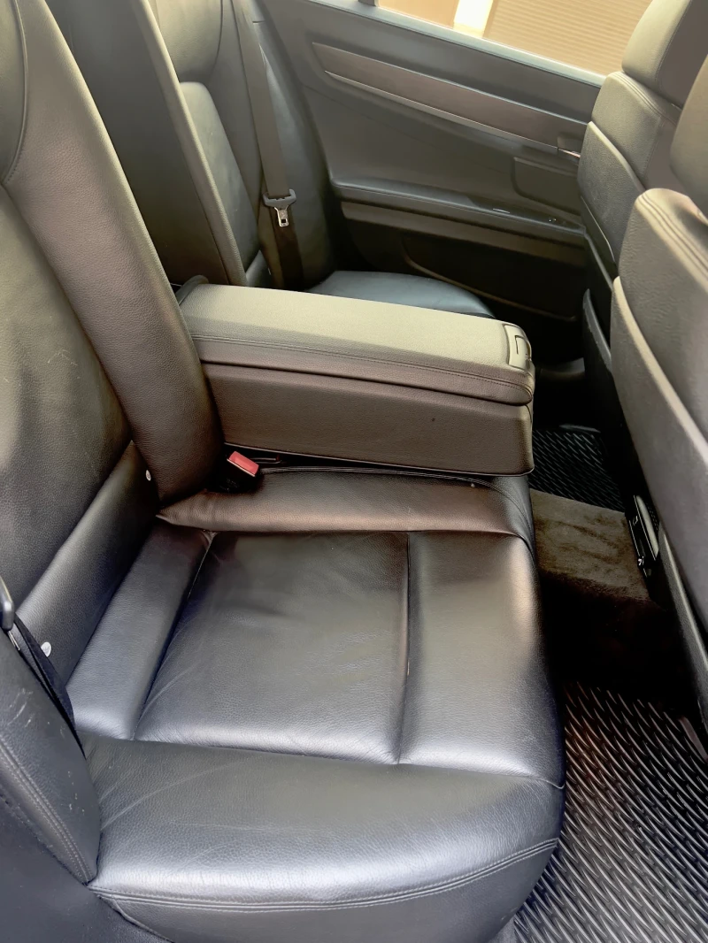 BMW 740, снимка 8 - Автомобили и джипове - 52725920