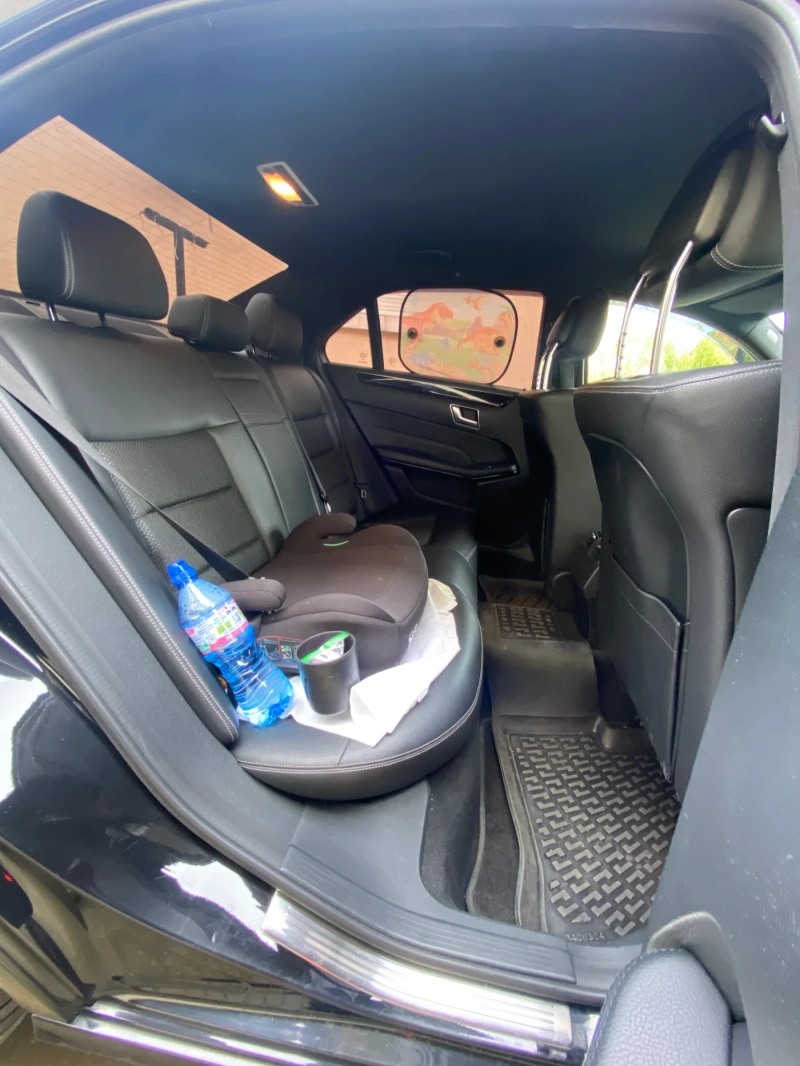 Mercedes-Benz E 220 E220 7G tronic 177к.с., снимка 13 - Автомобили и джипове - 52390525