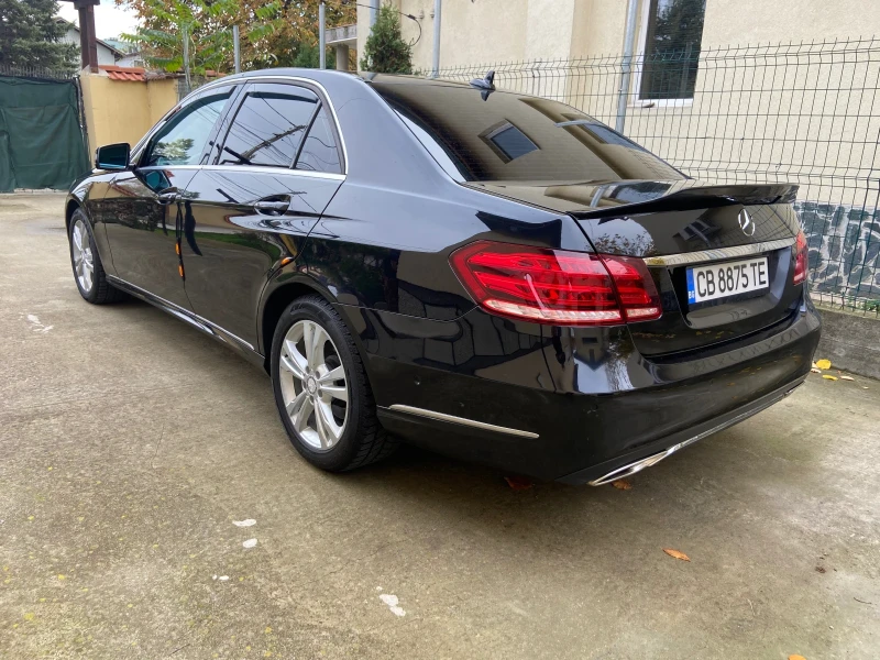 Mercedes-Benz E 220 E220 7G tronic 177к.с., снимка 6 - Автомобили и джипове - 52390525