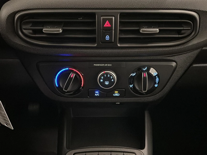 Hyundai I10 1.0 Trend NAVI| L&S-HZG| CARPLAY| KAMERA| SPUR, снимка 12 - Автомобили и джипове - 52524033