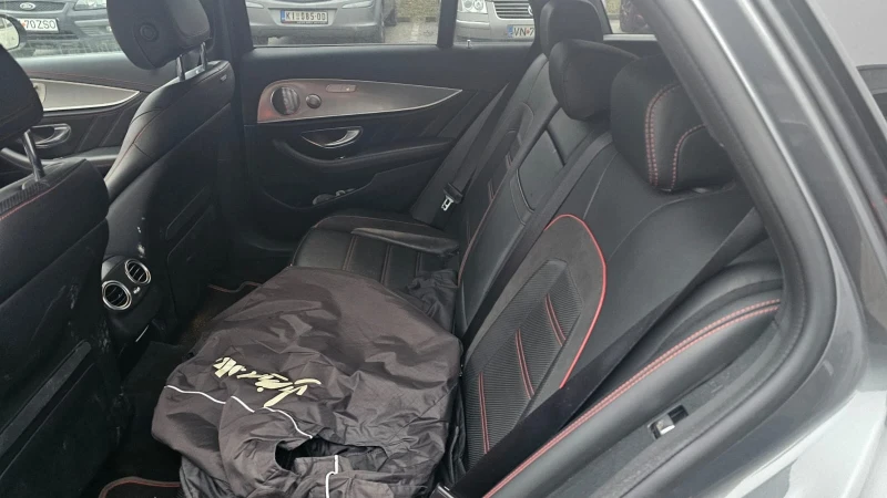 Mercedes-Benz E 43 AMG Mega Full, снимка 12 - Автомобили и джипове - 52651971