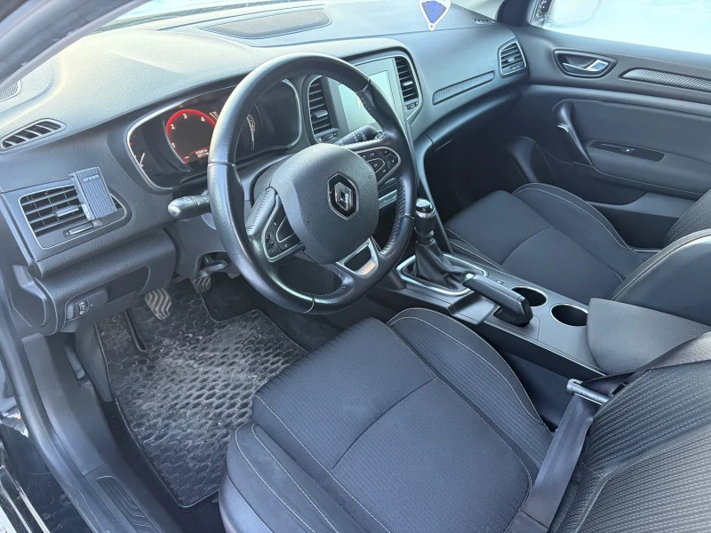 Renault Megane 1.5DCI , снимка 7 - Автомобили и джипове - 53166034