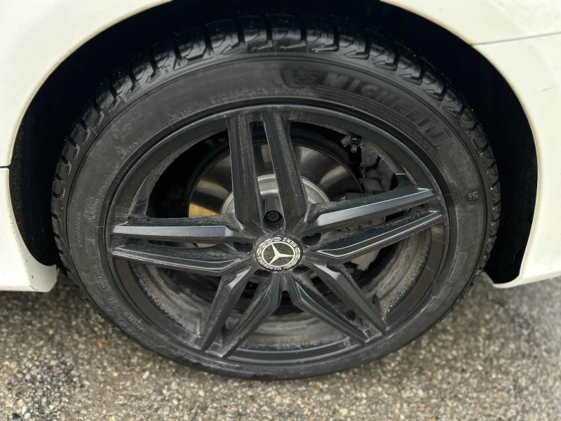 Mercedes-Benz C 300 4MATIC * ПОДГРЕВ / ШИБИДАХ * ОТ ПРЕДСТАВИТЕЛСТВО, снимка 6 - Автомобили и джипове - 53577694