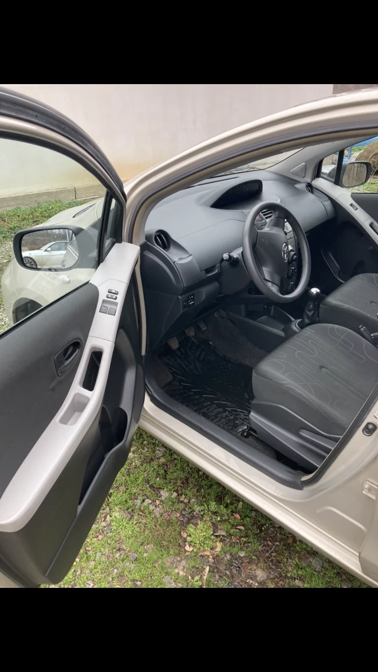 Toyota Yaris  - изображение 5