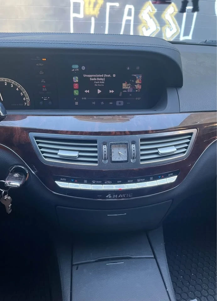 Mercedes-Benz S 550 4MATIC * * CARFAX * * АВТО КРЕДИТ * *  - изображение 7